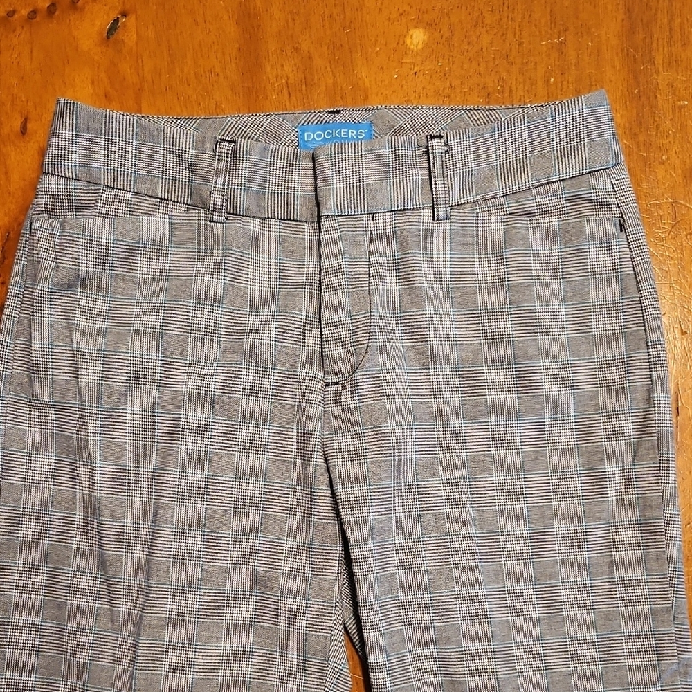 Dockers Women's Plaid Metro Pants - Picture 3 of 13